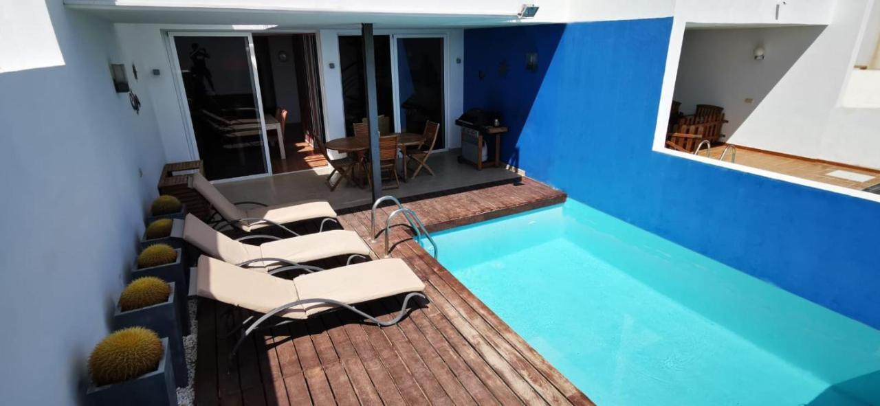 Villa Marina Piscina Climatizada Opcional Y 2 Bicis Gratuitas Playa Blanca  Exterior foto